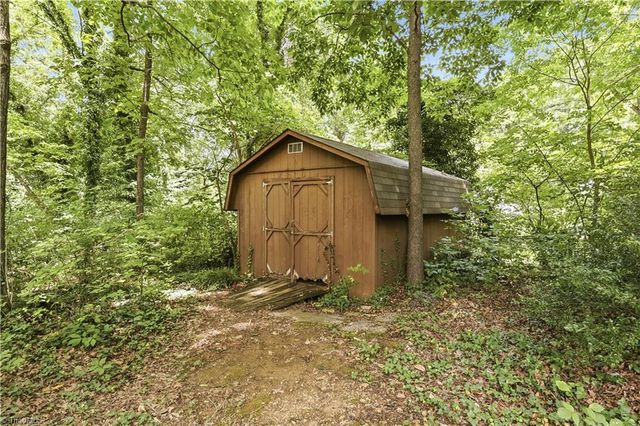 5700 Northlake Drive, Greensboro, NC 27410