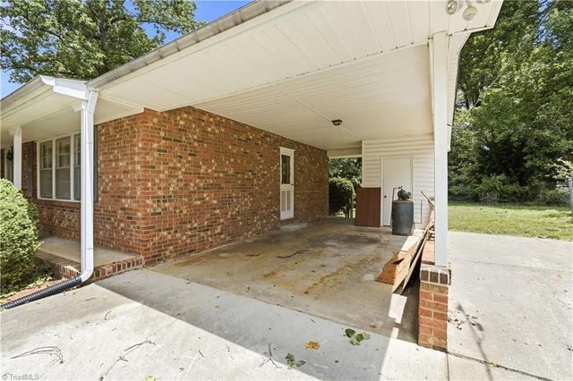5700 Northlake Drive, Greensboro, NC 27410