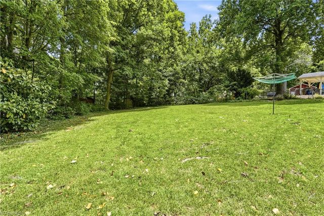 5700 Northlake Drive, Greensboro, NC 27410
