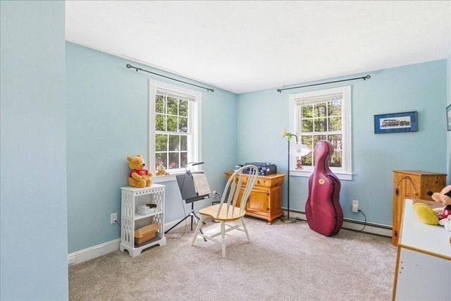 18 White Violet Lane, Plymouth, MA 02360