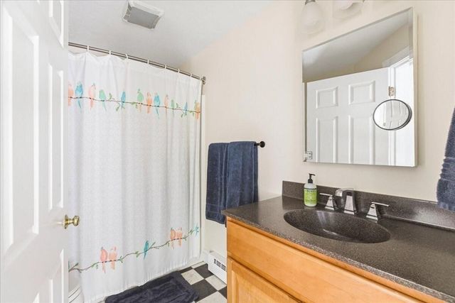 18 White Violet Lane, Plymouth, MA 02360