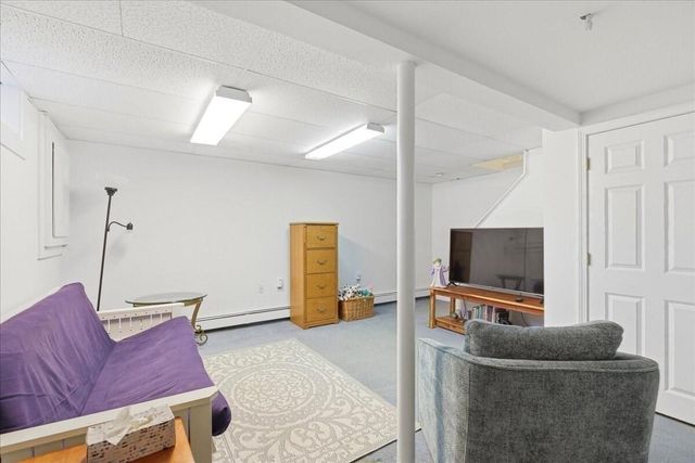 18 White Violet Lane, Plymouth, MA 02360