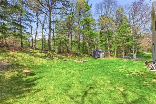 18 White Violet Lane, Plymouth, MA 02360