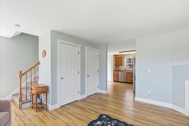 18 White Violet Lane, Plymouth, MA 02360