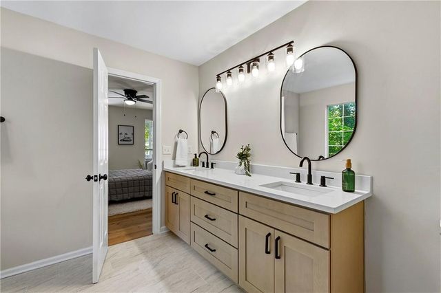 4661 Spring Ridge Drive, Flowery Branch, GA 30542