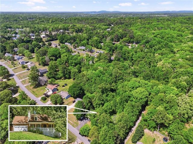 4661 Spring Ridge Drive, Flowery Branch, GA 30542