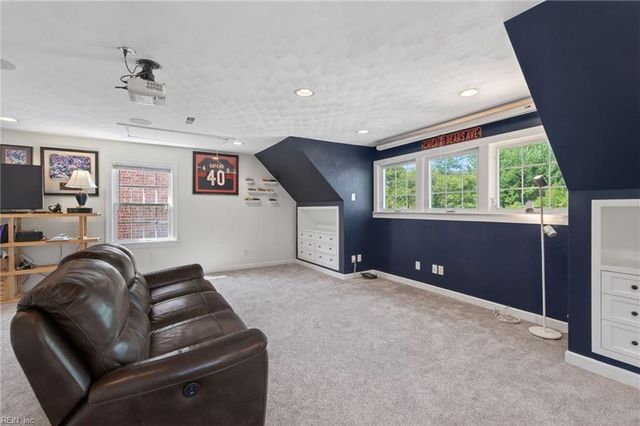 322 W Olney RD, Norfolk, VA 23507