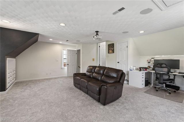 322 W Olney RD, Norfolk, VA 23507