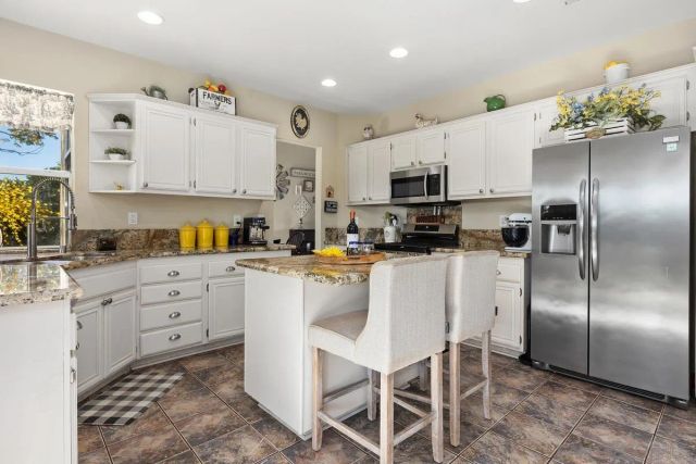 4801 Cardiff Bay Drive, Oceanside, CA 92057