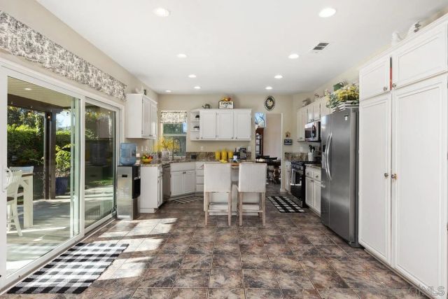 4801 Cardiff Bay Drive, Oceanside, CA 92057