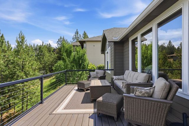 1211 E Quartz Ln, Spokane, WA 99208