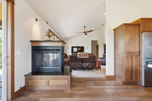 1211 E Quartz Ln, Spokane, WA 99208