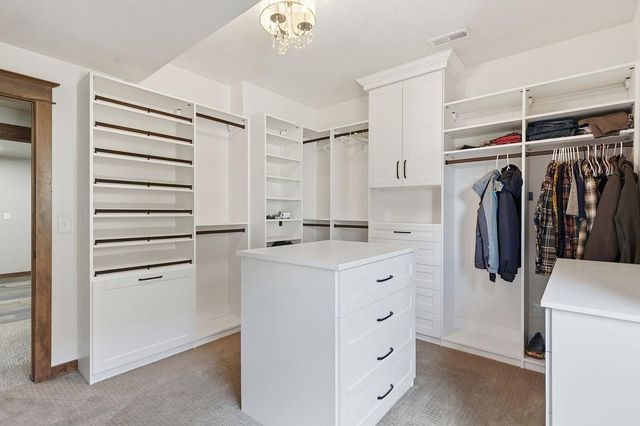1211 E Quartz Ln, Spokane, WA 99208