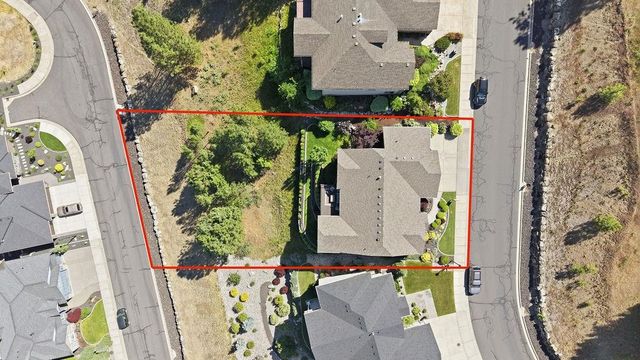 1211 E Quartz Ln, Spokane, WA 99208