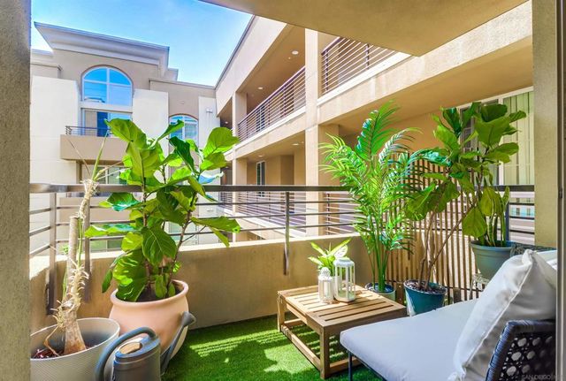 1465 C St 3509, San Diego, CA 92101