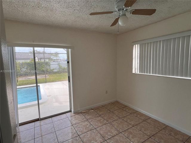 20341 SW 117th Ave, Miami, FL 33177