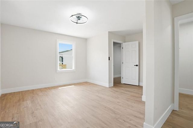 1902 Mural Circle, Morrow, GA 30260