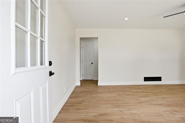 1902 Mural Circle, Morrow, GA 30260