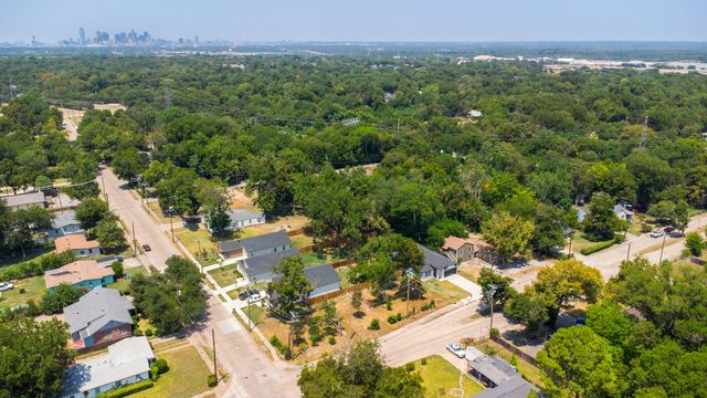 4740 Cranfill Drive, Dallas, TX 75216