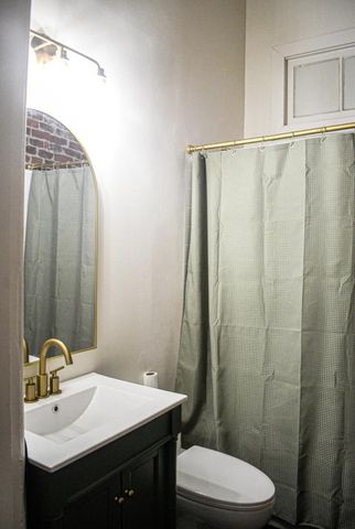 1406 Greenup Street, Covington, KY 41011