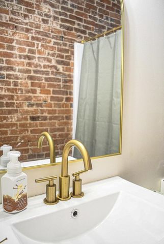 1406 Greenup Street, Covington, KY 41011