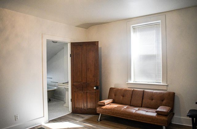 1406 Greenup Street, Covington, KY 41011