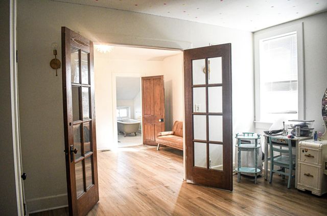 1406 Greenup Street, Covington, KY 41011