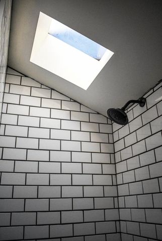 1406 Greenup Street, Covington, KY 41011