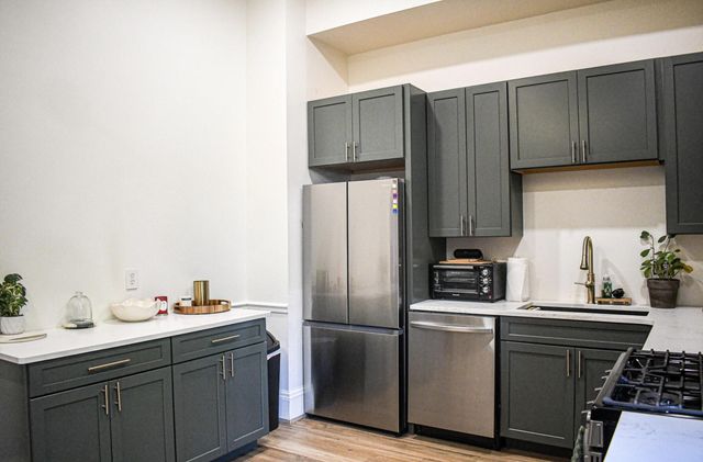 1406 Greenup Street, Covington, KY 41011