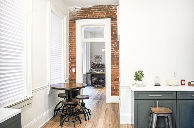 1406 Greenup Street, Covington, KY 41011