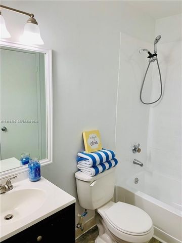 9921 Nob Hill Ln 9921, Sunrise, FL 33351