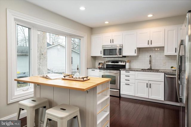 298 EDGEMERE DR, Annapolis, MD 21403