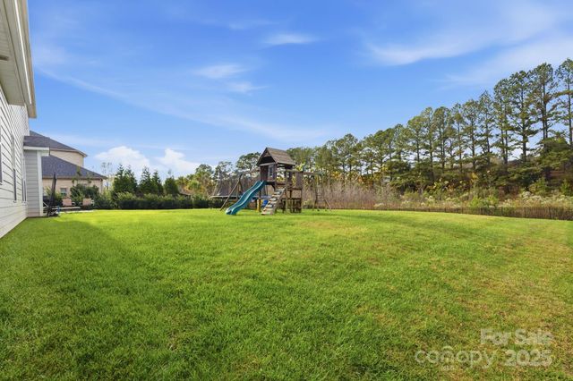 5122 Harwich Circle, Weddington, NC 28104