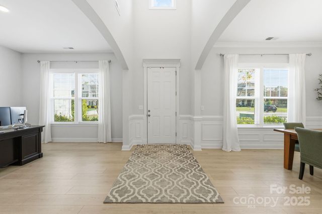 5122 Harwich Circle, Weddington, NC 28104