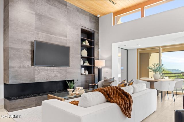 40041 N 111TH Place 44, Scottsdale, AZ 85262