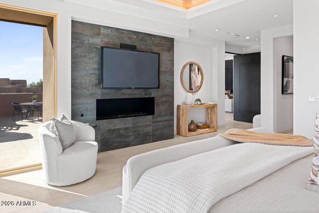 40041 N 111TH Place 44, Scottsdale, AZ 85262