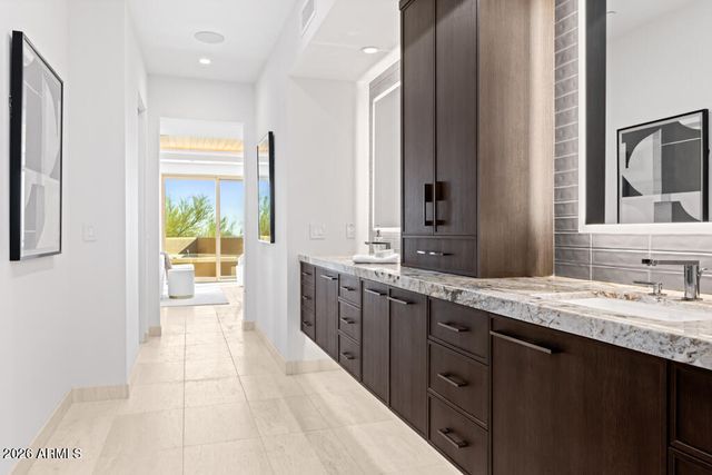 40041 N 111TH Place 44, Scottsdale, AZ 85262