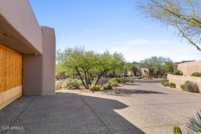 40041 N 111TH Place 44, Scottsdale, AZ 85262