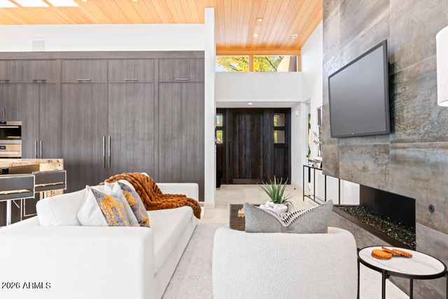 40041 N 111TH Place 44, Scottsdale, AZ 85262