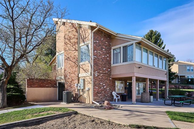 2771 S Victor Street, Aurora, CO 80014