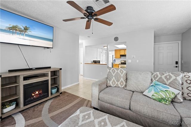 12918 Kellywood Circle, Hudson, FL 34669