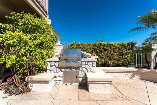 8 Maidstone, Coto De Caza, CA 92679