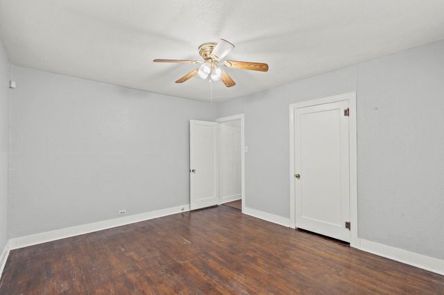 2406 Oaklawn Drive, La Marque, TX 77568