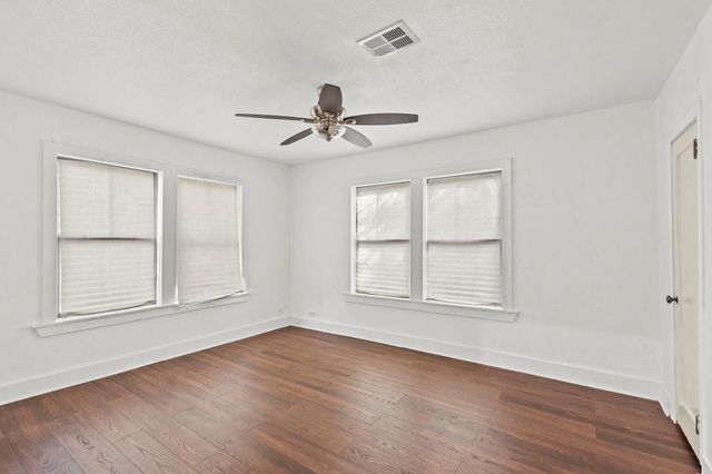 2406 Oaklawn Drive, La Marque, TX 77568