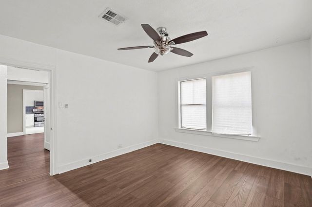 2406 Oaklawn Drive, La Marque, TX 77568