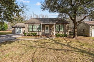 2406 Oaklawn Drive, La Marque, TX 77568