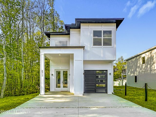 8912 HOGAN Road, Jacksonville, FL 32216