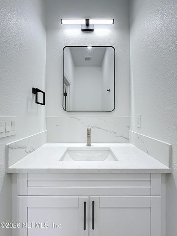 8912 HOGAN Road, Jacksonville, FL 32216