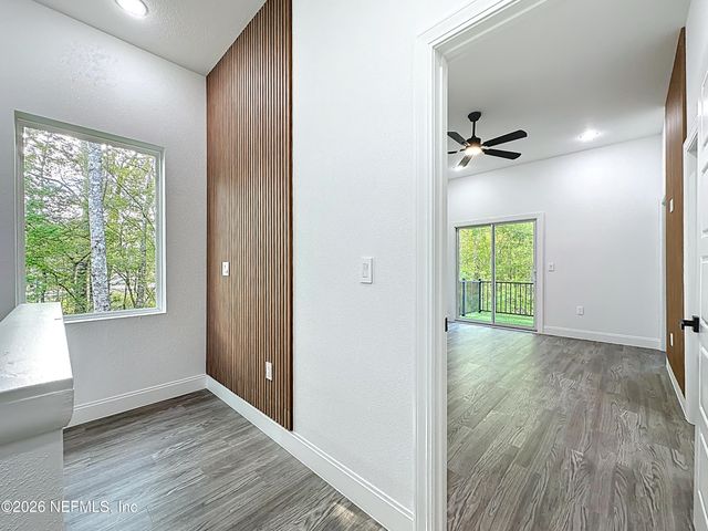 8912 HOGAN Road, Jacksonville, FL 32216