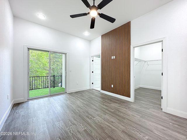 8912 HOGAN Road, Jacksonville, FL 32216